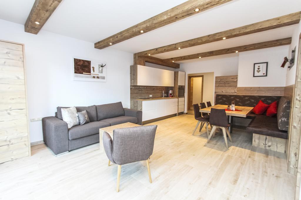 Eberharthof Apartment ซาลบาคฮินเทอร์เกลมม์ ภายนอก รูปภาพ