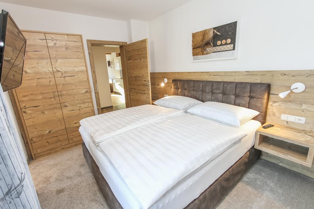 Eberharthof Apartment ซาลบาคฮินเทอร์เกลมม์ ภายนอก รูปภาพ